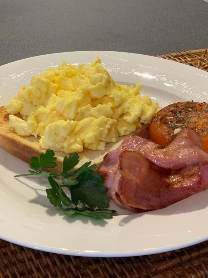 Sneezewood Farm Bed&Breakfast And Self-Catering Cottage Dundee Eksteriør billede